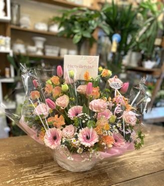 幸せ色のブーケ・・・｜「フローリスト飾り屋」　（鹿児島県鹿児島市の花キューピット加盟店 花屋）のブログ