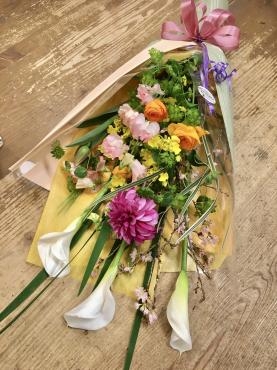 笑顔を誘う・・・花束、ハーブ、七福神～(*'▽')｜「フローリスト飾り屋」　（鹿児島県鹿児島市の花キューピット加盟店 花屋）のブログ