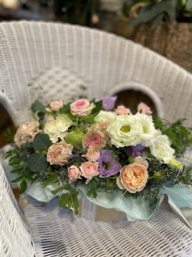 やさしいパステルカラーの贈り物｜「フローリスト飾り屋」　（鹿児島県鹿児島市の花キューピット加盟店 花屋）のブログ