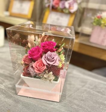 プリザーブドフラワーで秋の花贈り・・・｜「フローリスト飾り屋」　（鹿児島県鹿児島市の花キューピット加盟店 花屋）のブログ