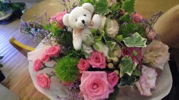 BEARブーケ　人気者です・・・｜「フローリスト飾り屋」　（鹿児島県鹿児島市の花キューピット加盟店 花屋）のブログ