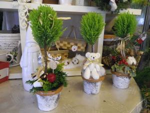 12月ですね～｜「フローリスト飾り屋」　（鹿児島県鹿児島市の花キューピット加盟店 花屋）のブログ
