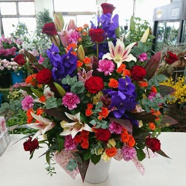 秋の叙勲　受章お祝い　つぼ活け風アレンジメント｜「愛花」　（愛媛県松山市の花キューピット加盟店 花屋）のブログ