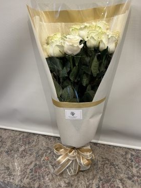 WhiteRose…｜「フローリスト飾り屋」　（鹿児島県鹿児島市の花キューピット加盟店 花屋）のブログ