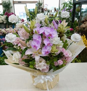 枕花　御葬儀　生花アレンジメント｜「愛花」　（愛媛県松山市の花キューピット加盟店 花屋）のブログ