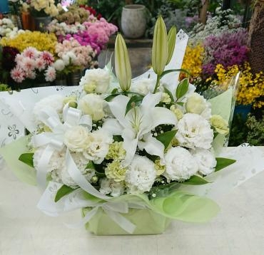 お供え　アレンジメント｜「愛花」　（愛媛県松山市の花キューピット加盟店 花屋）のブログ