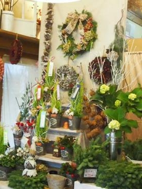 師走の店内の様子・・・・　こころあたたまりますよ❤｜「フローリスト飾り屋」　（鹿児島県鹿児島市の花キューピット加盟店 花屋）のブログ