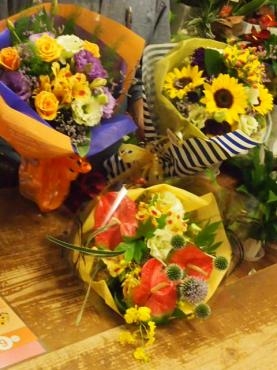 上半期末、送別会用の花束はご用意されましたか？？？｜「フローリスト飾り屋」　（鹿児島県鹿児島市の花キューピット加盟店 花屋）のブログ