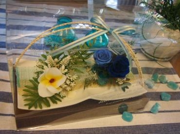 夏色で　フレッシュに　☆彡｜「フローリスト飾り屋」　（鹿児島県鹿児島市の花キューピット加盟店 花屋）のブログ