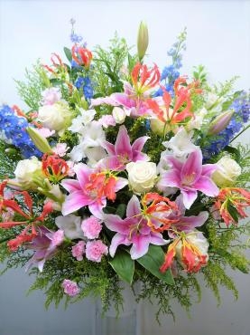  Happy Birthday 御祝スタンド、御注文ありがとうございました。｜「銀座ニューフラワー」　（東京都中央区の花キューピット加盟店 花屋）のブログ