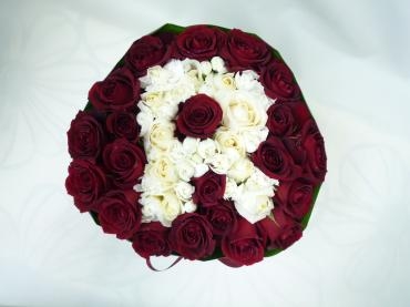 祝・就職祝アレンジメント、御注文ありがとうございました。｜「銀座ニューフラワー」　（東京都中央区の花キューピット加盟店 花屋）のブログ