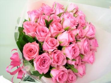 結婚記念日ピンクバラ花束、御注文ありがとうございました。｜「銀座ニューフラワー」　（東京都中央区の花キューピット加盟店 花屋）のブログ