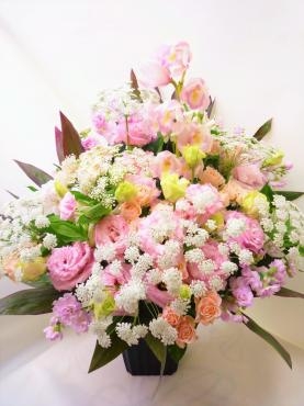 お祝いアレンジメント・ご注文ありがとうございました。｜「銀座ニューフラワー」　（東京都中央区の花キューピット加盟店 花屋）のブログ