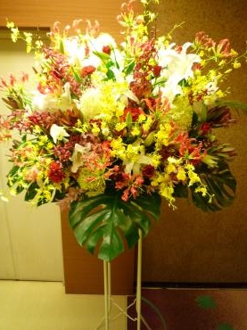 御祝スタンド・ご注文ありがとうございました。｜「銀座ニューフラワー」　（東京都中央区の花キューピット加盟店 花屋）のブログ