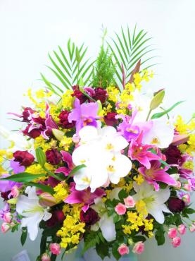 御祝アレンジメント、ご注文ありがとうございました。｜「銀座ニューフラワー」　（東京都中央区の花キューピット加盟店 花屋）のブログ