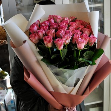 バラの花束｜「フローリスト　シバタ」　（兵庫県三木市の花キューピット加盟店 花屋）のブログ