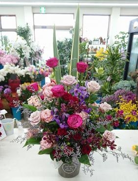 新築お祝い　アレンジメント♪｜「愛花」　（愛媛県松山市の花キューピット加盟店 花屋）のブログ