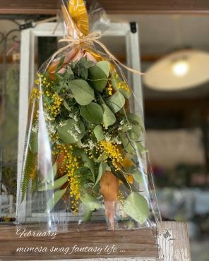 ミモザスワッグ(*'▽')｜「フローリスト飾り屋」　（鹿児島県鹿児島市の花キューピット加盟店 花屋）のブログ