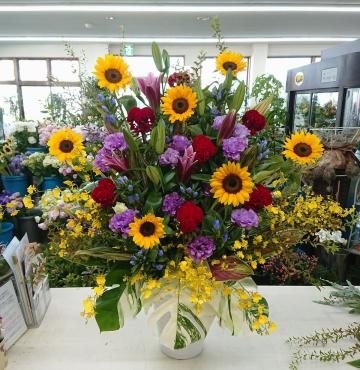 内覧会　お祝い　つぼ活け風アレンジメント｜「愛花」　（愛媛県松山市の花キューピット加盟店 花屋）のブログ