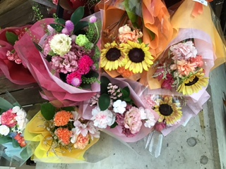 御祝～花束｜「花かざり」　（大阪府大阪市城東区の花キューピット加盟店 花屋）のブログ